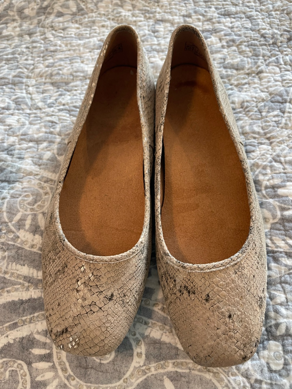 Vionic Orinda Square Toe Ballet Flat Taupe Metallic Snake Print Size 9.5